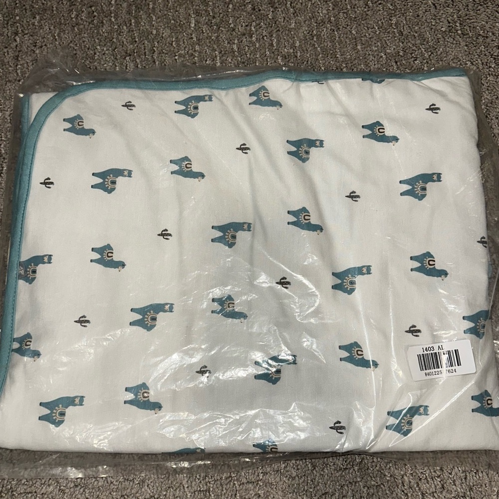 Unopened kyte baby blanket